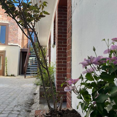 Bed and Breakfast Le Chene Fleuri Шартр Экстерьер фото