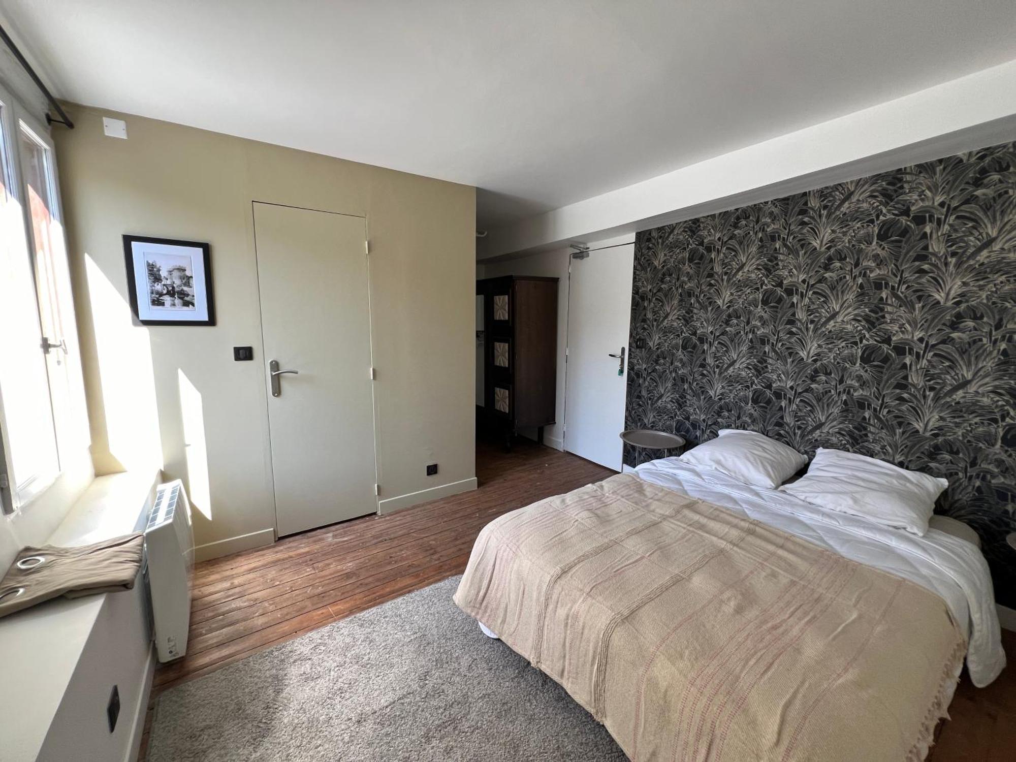 Bed and Breakfast Le Chene Fleuri Шартр Экстерьер фото