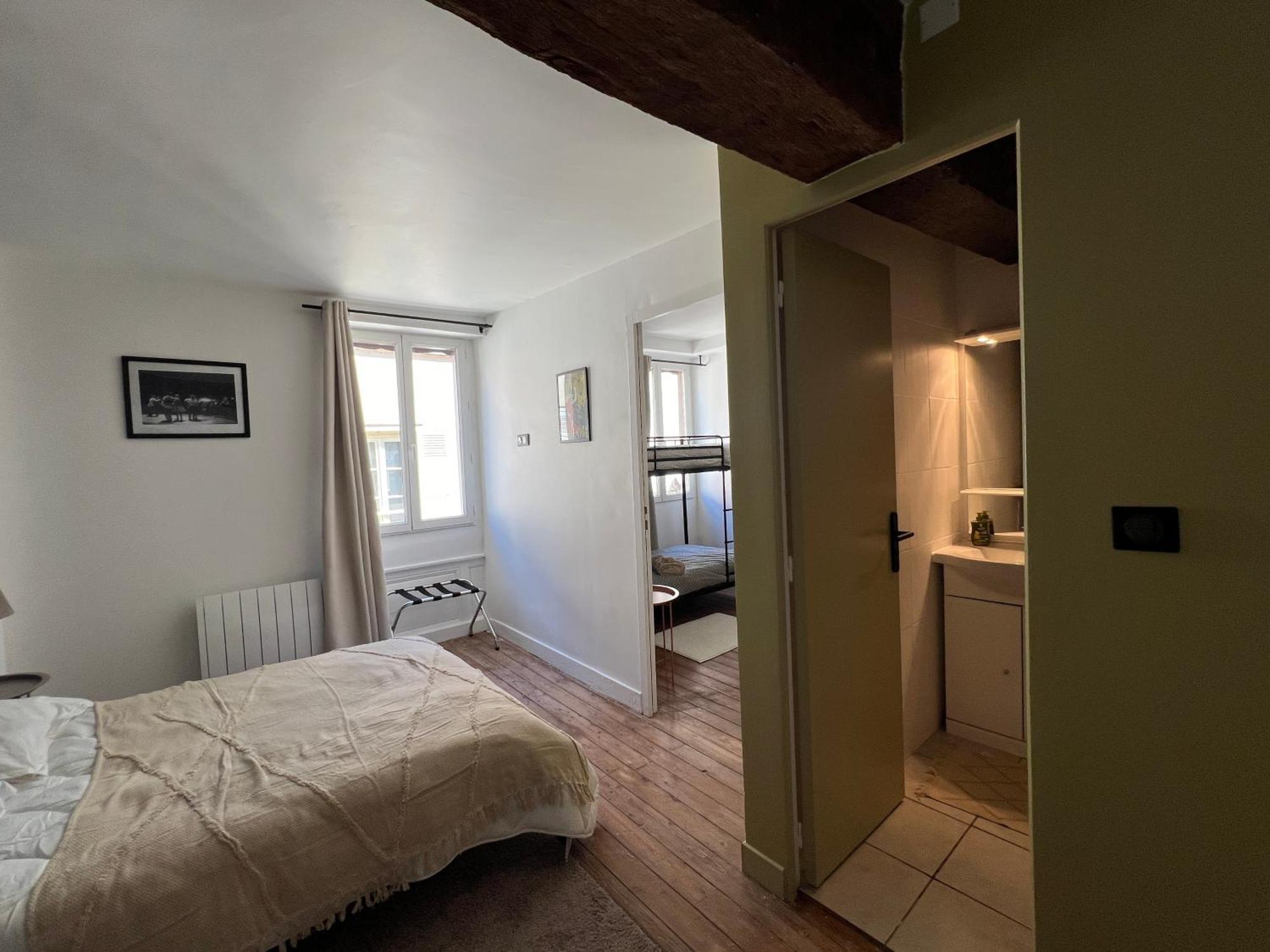 Bed and Breakfast Le Chene Fleuri Шартр Экстерьер фото