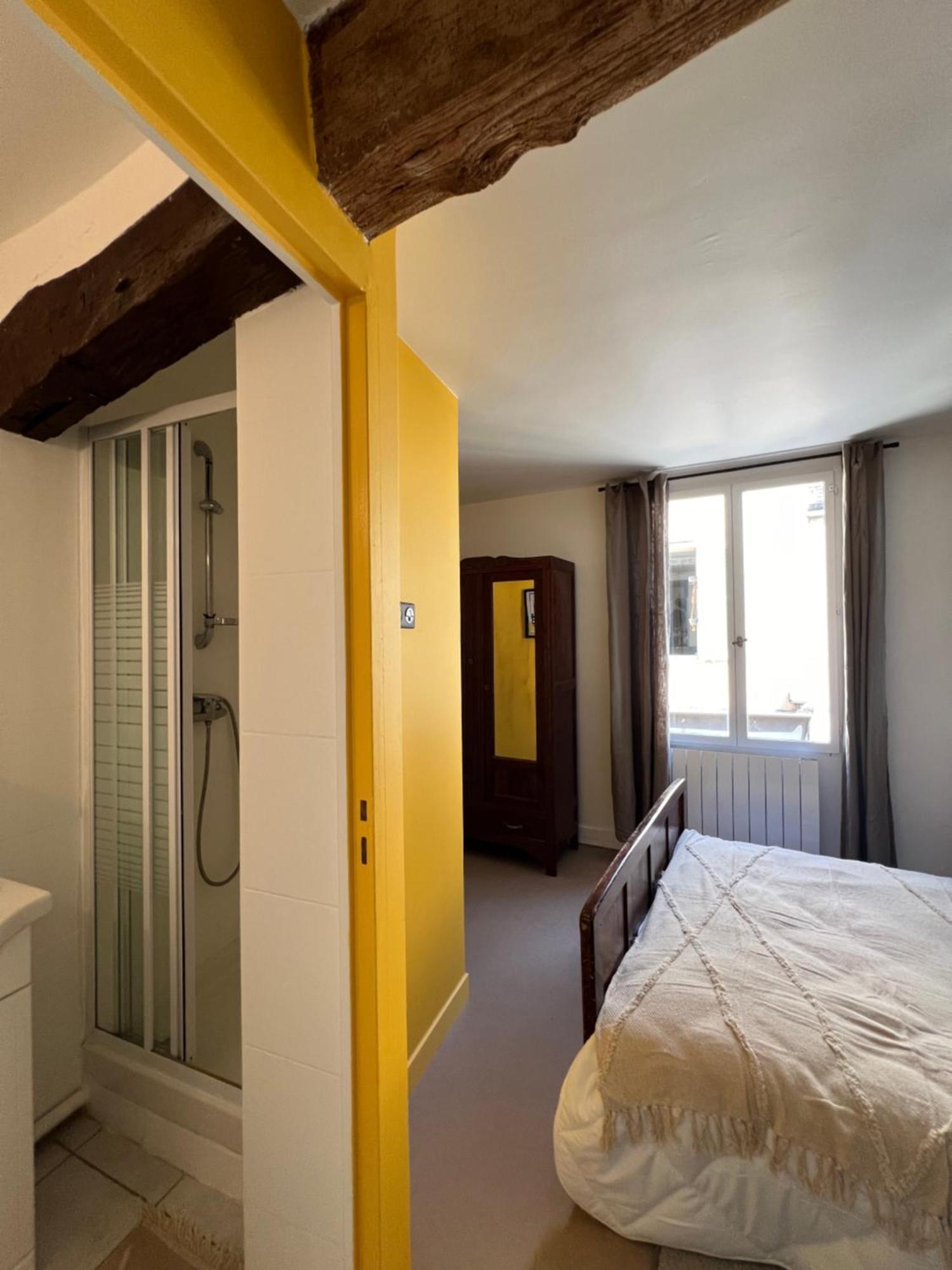 Bed and Breakfast Le Chene Fleuri Шартр Экстерьер фото